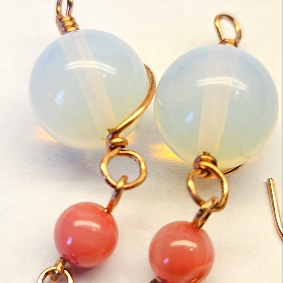 Opalite and Pink Shell Beaded Earrings - Picture 3 of 6